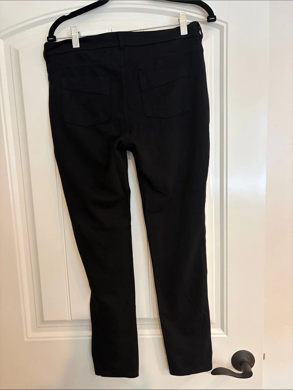 Athleta versatile tapered minimalist